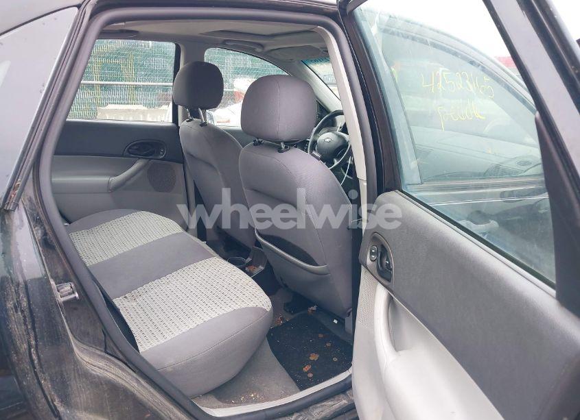 Photo 8 of 2007 Ford Focus S/SE/SES (VIN 1FAHP34N27W364469)