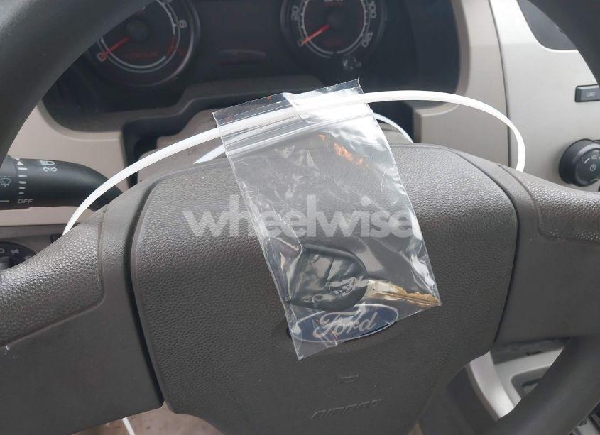 Photo 11 of 2008 Ford Focus S (VIN 1FAHP34N28W164693)