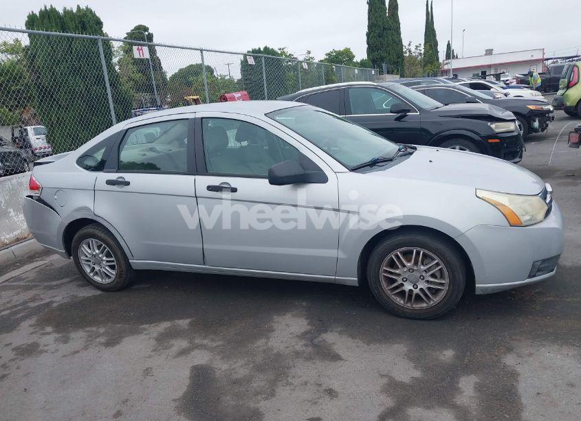 Photo 13 of 2008 Ford Focus S (VIN 1FAHP34N28W164693)