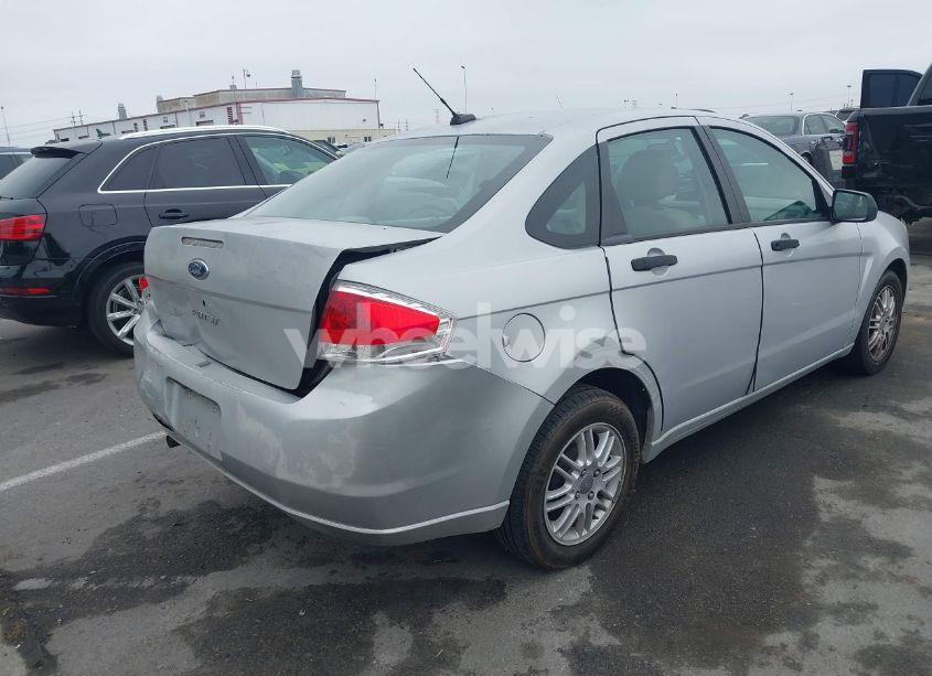 Photo 4 of 2008 Ford Focus S (VIN 1FAHP34N28W164693)