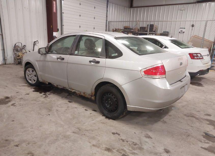 Photo 3 of 2009 Ford Focus S (VIN 1FAHP34N29W229060)