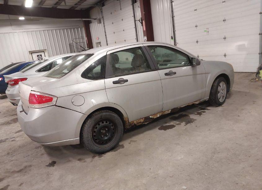 Photo 4 of 2009 Ford Focus S (VIN 1FAHP34N29W229060)