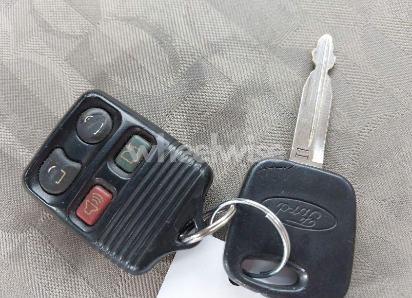 Photo 11 of 2005 Ford Focus ZX4 (VIN 1FAHP34N35W144951)