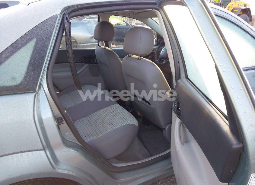 Photo 8 of 2006 Ford Focus ZX4 (VIN 1FAHP34N36W156986)