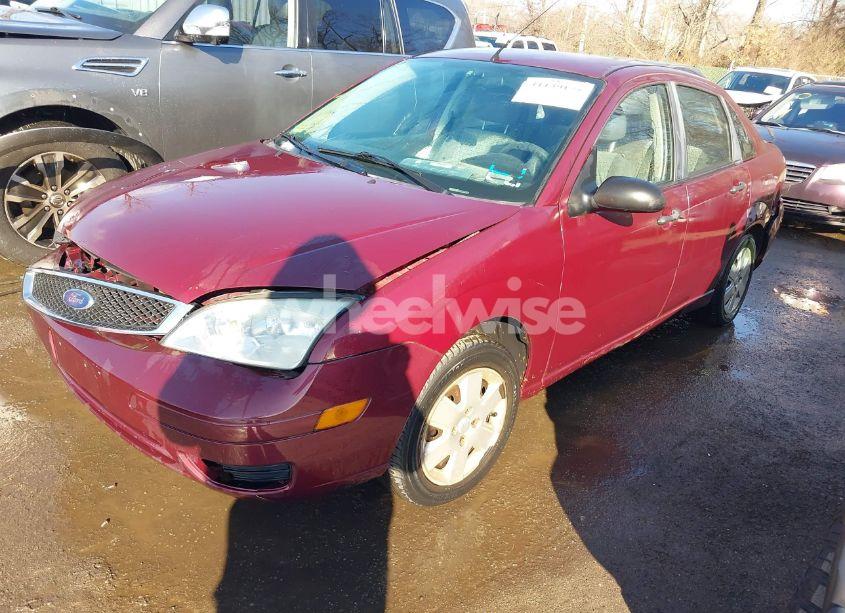 Photo 2 of 2007 Ford Focus S/SE/SES (VIN 1FAHP34N37W162305)