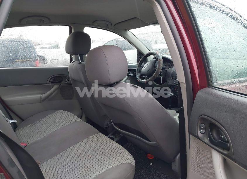 Photo 8 of 2007 Ford Focus S/SE/SES (VIN 1FAHP34N37W199645)