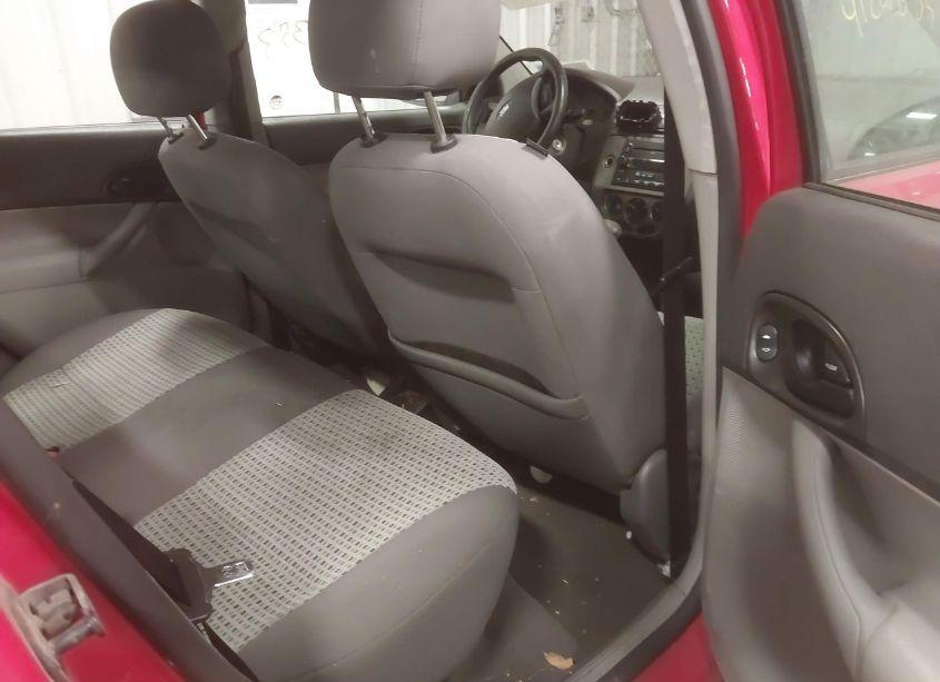 Photo 8 of 2007 Ford Focus S/SE/SES (VIN 1FAHP34N37W222499)