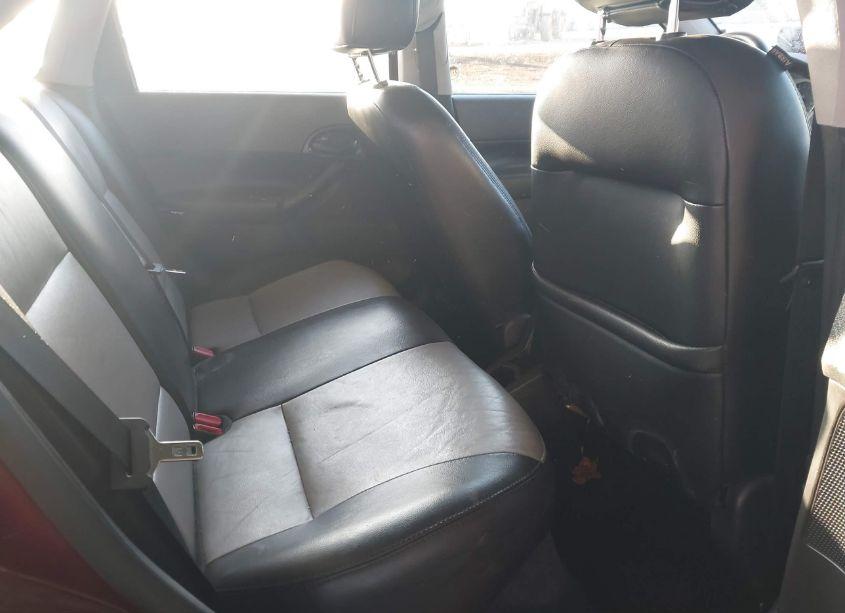 Photo 8 of 2007 Ford Focus S/SE/SES (VIN 1FAHP34N37W278488)