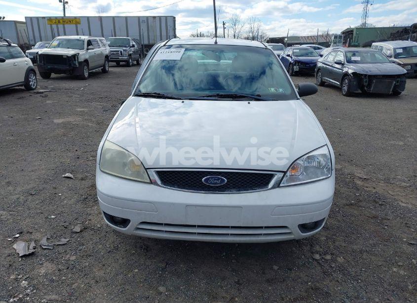 Photo 11 of 2007 Ford Focus S/SE/SES (VIN 1FAHP34N37W282590)