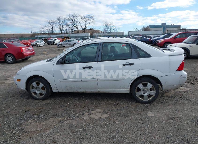 Photo 13 of 2007 Ford Focus S/SE/SES (VIN 1FAHP34N37W282590)