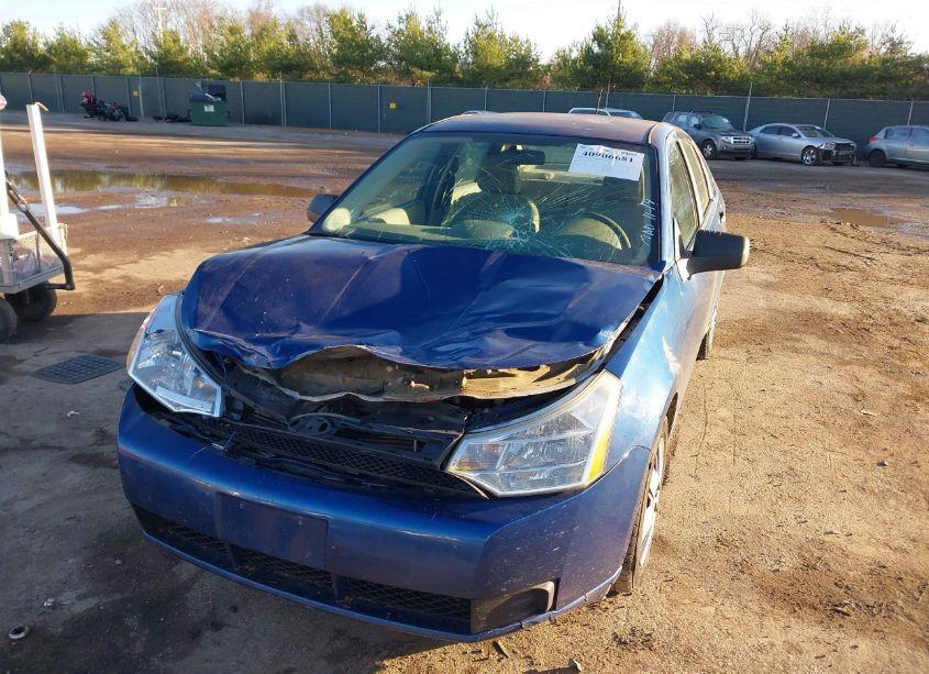 Photo 2 of 2008 Ford Focus S (VIN 1FAHP34N38W266293)