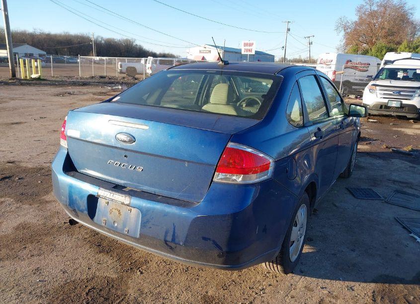 Photo 4 of 2008 Ford Focus S (VIN 1FAHP34N38W266293)
