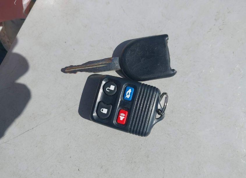 Photo 11 of 2006 Ford Focus ZX4 (VIN 1FAHP34N46W120630)