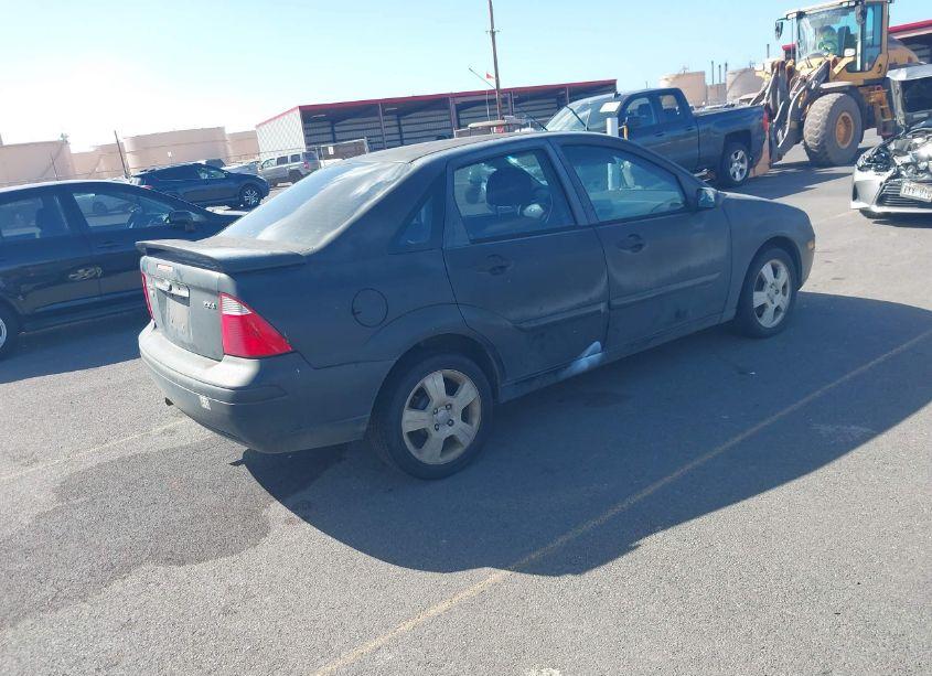 Photo 4 of 2006 Ford Focus ZX4 (VIN 1FAHP34N46W120630)