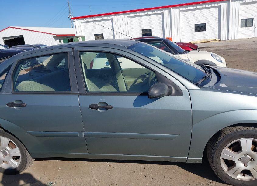 Photo 14 of 2006 Ford Focus ZX4 (VIN 1FAHP34N46W247443)
