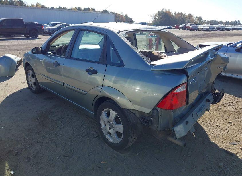 Photo 3 of 2006 Ford Focus ZX4 (VIN 1FAHP34N46W247443)