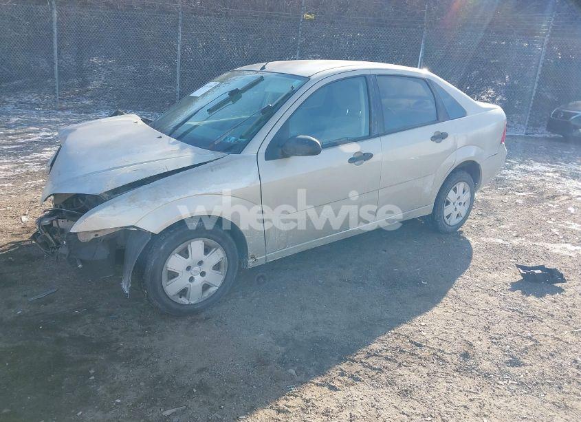 Photo 2 of 2007 Ford Focus S/SE/SES (VIN 1FAHP34N47W115090)