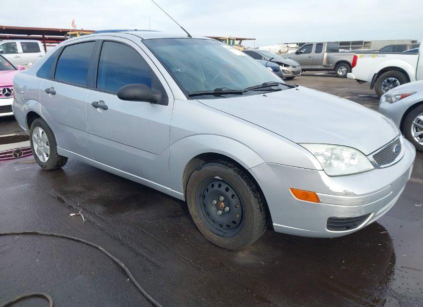 2007 Ford Focus S/SE/SES (VIN 1FAHP34N47W154651) main photo