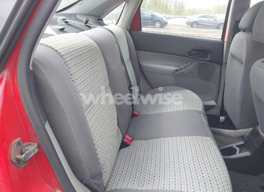 Photo 8 of 2007 Ford Focus S/SE/SES (VIN 1FAHP34N47W347690)