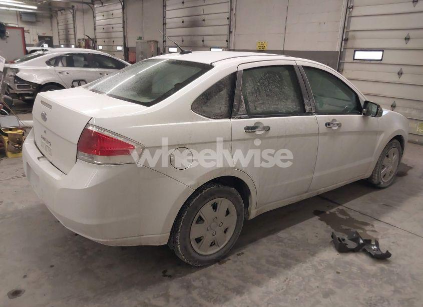 Photo 4 of 2008 Ford Focus S (VIN 1FAHP34N48W203347)
