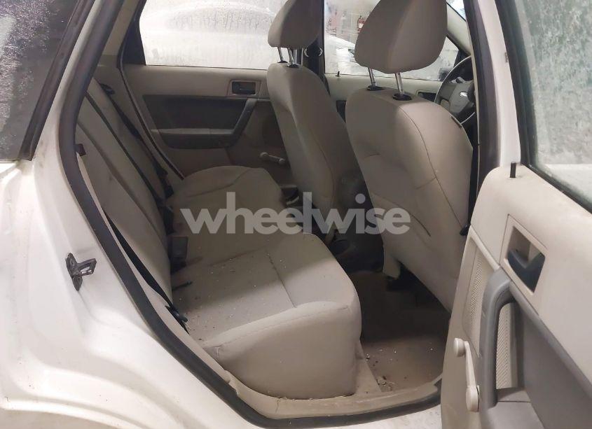 Photo 8 of 2008 Ford Focus S (VIN 1FAHP34N48W203347)