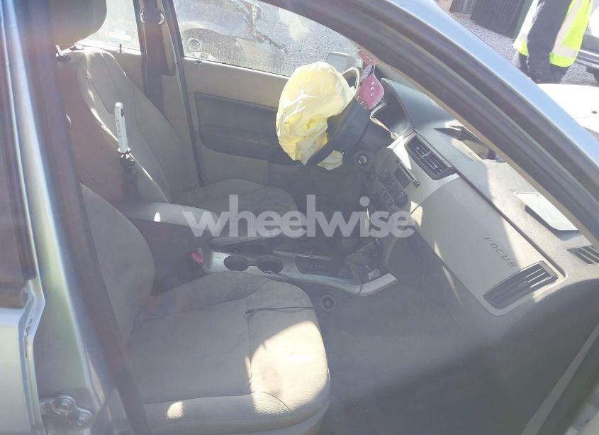 Photo 5 of 2008 Ford Focus S (VIN 1FAHP34N48W251897)