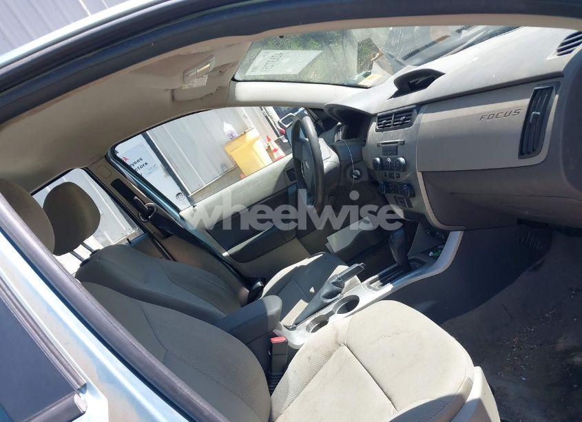 Photo 5 of 2008 Ford Focus S (VIN 1FAHP34N48W255674)