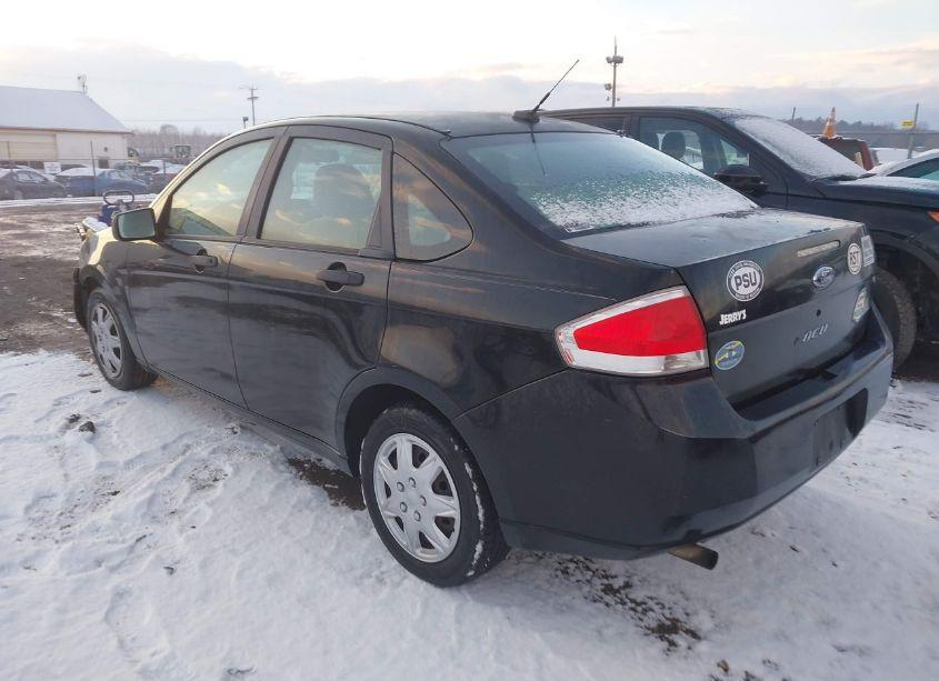 Photo 3 of 2008 Ford Focus S (VIN 1FAHP34N48W273494)