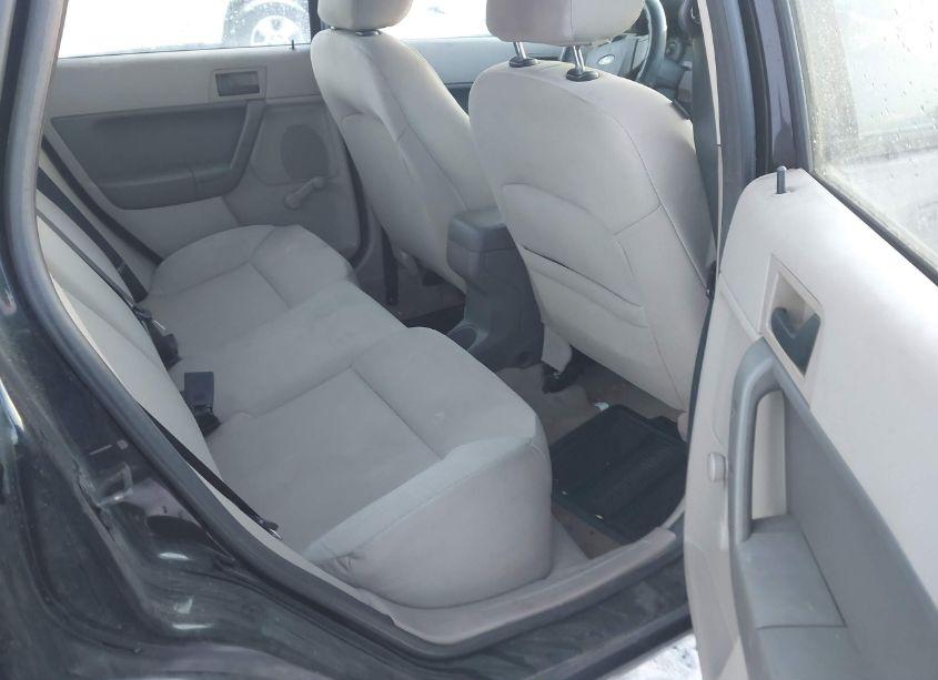 Photo 8 of 2008 Ford Focus S (VIN 1FAHP34N48W273494)