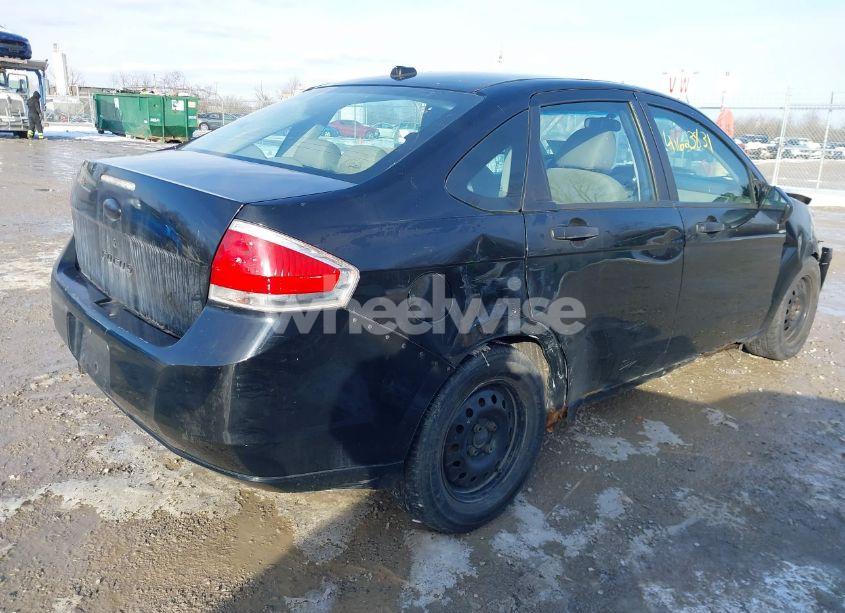 Photo 4 of 2009 Ford Focus S (VIN 1FAHP34N49W130966)