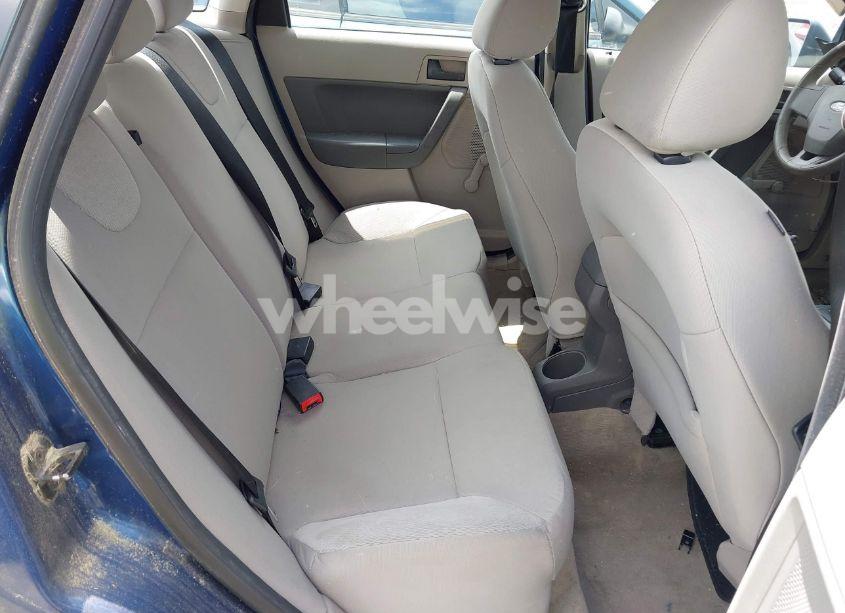 Photo 8 of 2009 Ford Focus S (VIN 1FAHP34N49W213118)