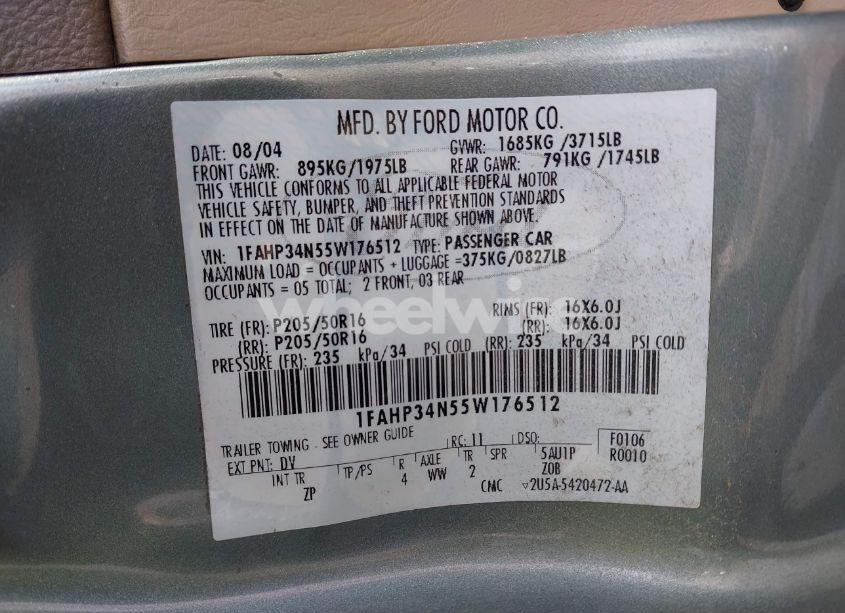 Photo 9 of 2005 Ford Focus ZX4 (VIN 1FAHP34N55W176512)