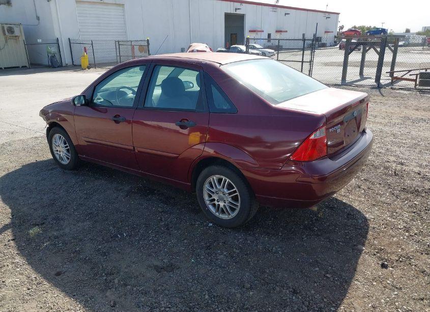 Photo 3 of 2006 Ford Focus ZX4 (VIN 1FAHP34N56W250724)