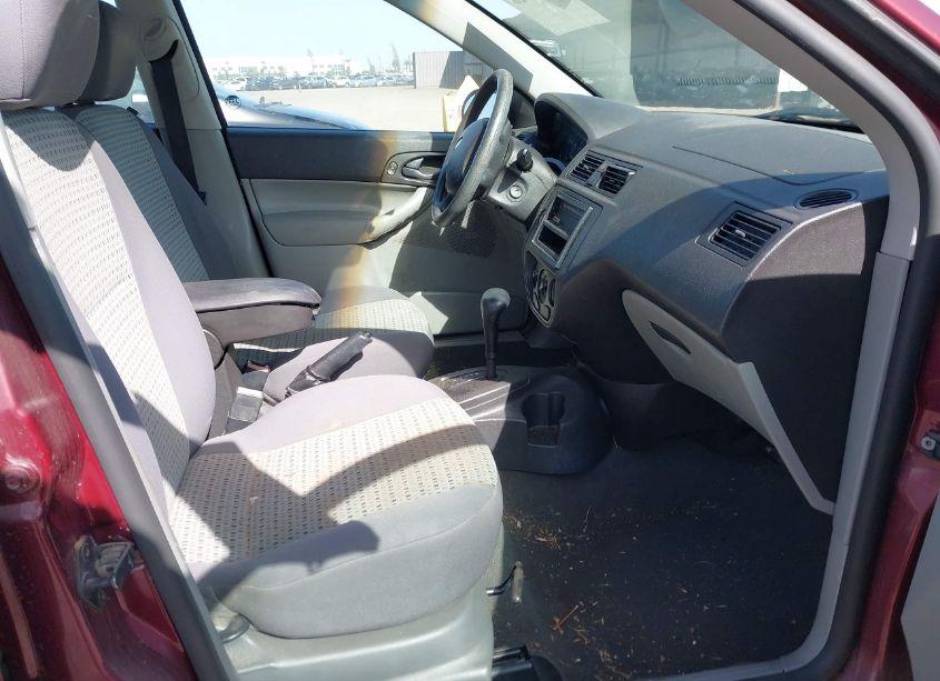 Photo 5 of 2006 Ford Focus ZX4 (VIN 1FAHP34N56W250724)