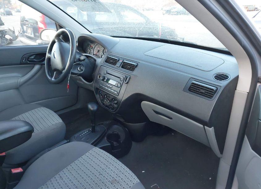 Photo 5 of 2007 Ford Focus S/SE/SES (VIN 1FAHP34N57W221161)