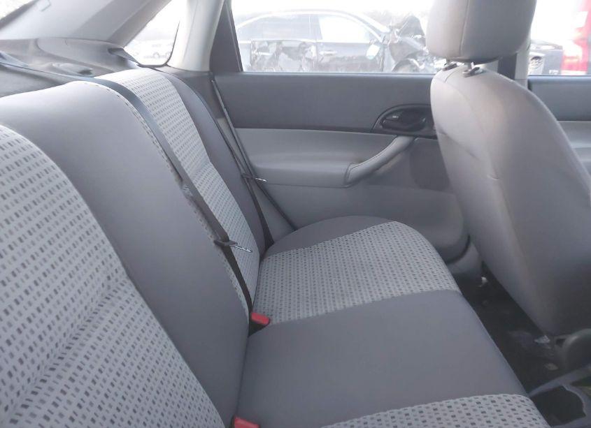 Photo 8 of 2007 Ford Focus S/SE/SES (VIN 1FAHP34N57W221161)