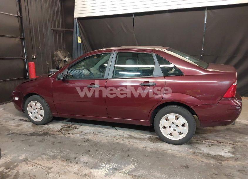 Photo 15 of 2007 Ford Focus S/SE/SES (VIN 1FAHP34N57W339646)