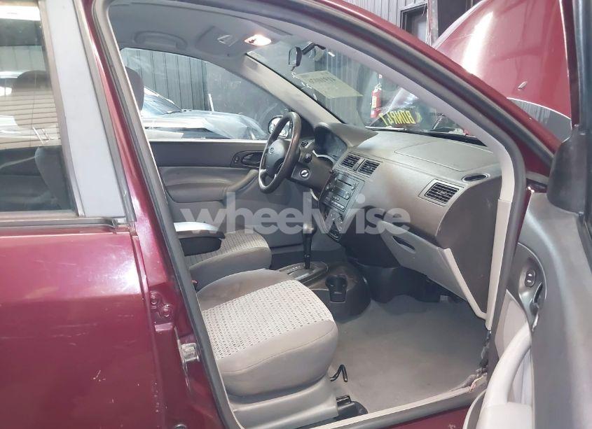 Photo 5 of 2007 Ford Focus S/SE/SES (VIN 1FAHP34N57W339646)