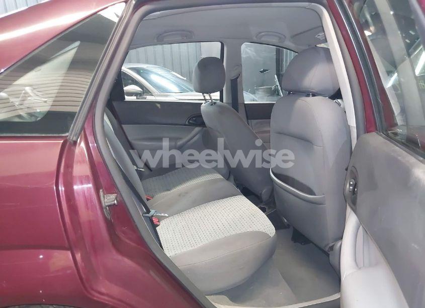 Photo 8 of 2007 Ford Focus S/SE/SES (VIN 1FAHP34N57W339646)