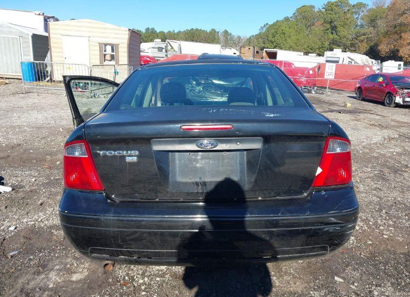 Photo 16 of 2007 Ford Focus S/SE/SES (VIN 1FAHP34N67W155073)