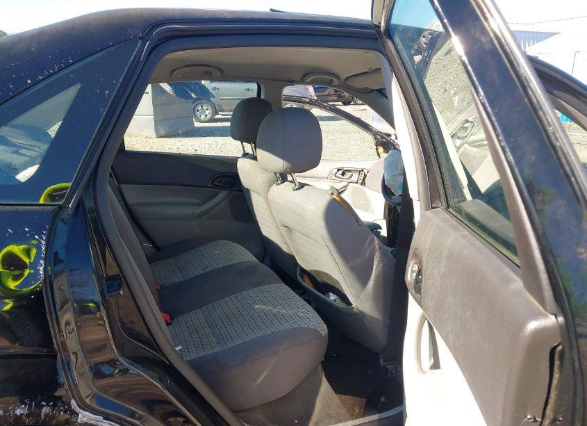 Photo 8 of 2007 Ford Focus S/SE/SES (VIN 1FAHP34N67W155073)