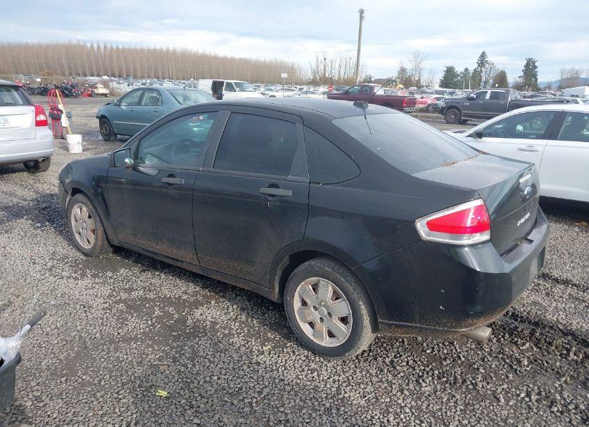Photo 3 of 2008 Ford Focus S (VIN 1FAHP34N68W150571)