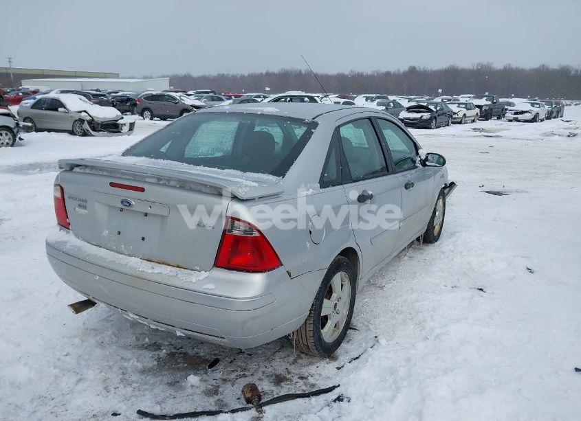 Photo 4 of 2006 Ford Focus ZX4 (VIN 1FAHP34N76W222150)