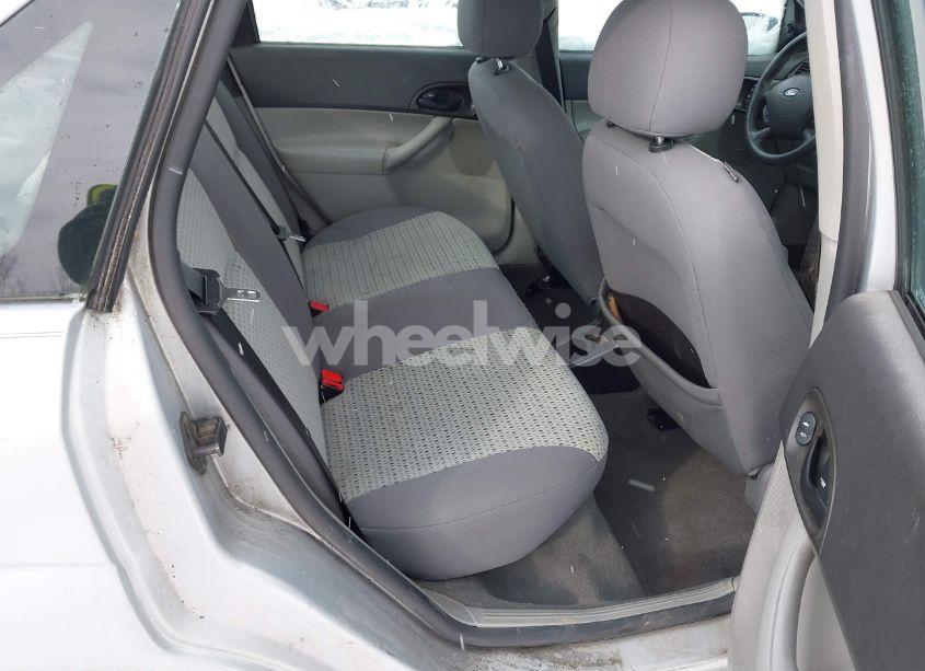 Photo 8 of 2006 Ford Focus ZX4 (VIN 1FAHP34N76W222150)