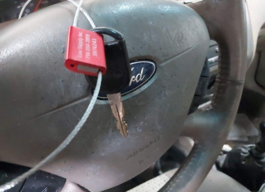 Photo 11 of 2007 Ford Focus S/SE/SES (VIN 1FAHP34N77W139108)