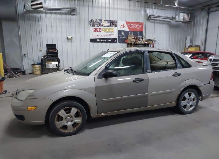 Photo 6 of 2007 Ford Focus S/SE/SES (VIN 1FAHP34N77W139108)