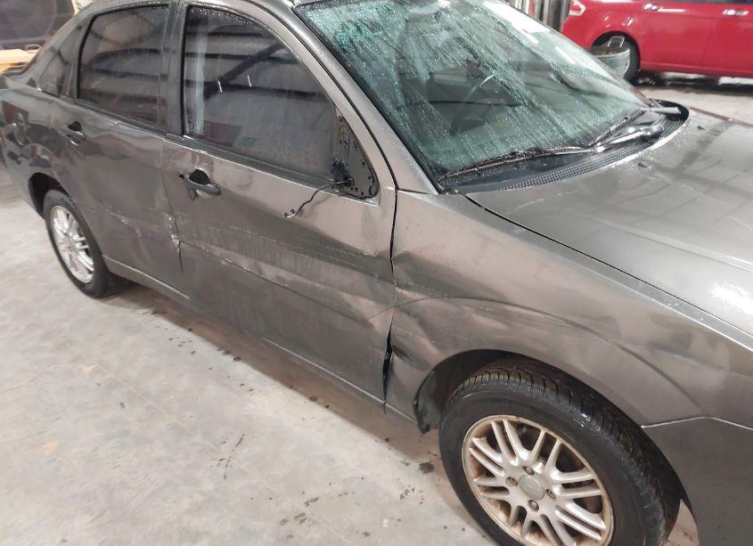 Photo 6 of 2007 Ford Focus S/SE/SES (VIN 1FAHP34N77W167300)