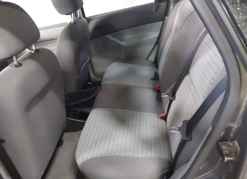 Photo 8 of 2007 Ford Focus S/SE/SES (VIN 1FAHP34N77W167300)