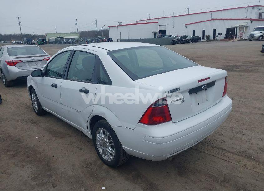 Photo 3 of 2007 Ford Focus S/SE/SES (VIN 1FAHP34N77W193248)