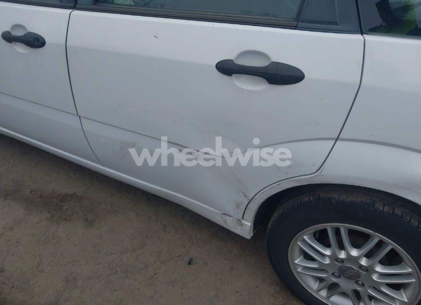 Photo 6 of 2007 Ford Focus S/SE/SES (VIN 1FAHP34N77W193248)